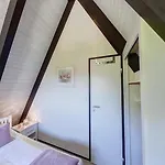 Nurdachhaus In Burhave